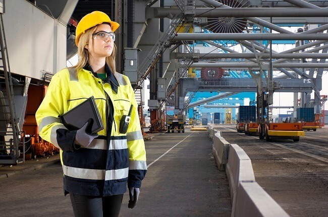 woman-seafarer.jpeg woman-seafarer.jpeg
